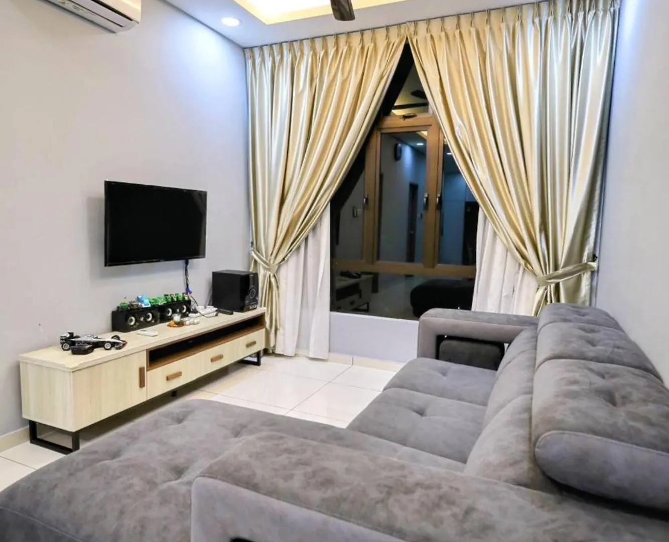 D'Summit By Comfort Places Management Johor Bahru Apartment